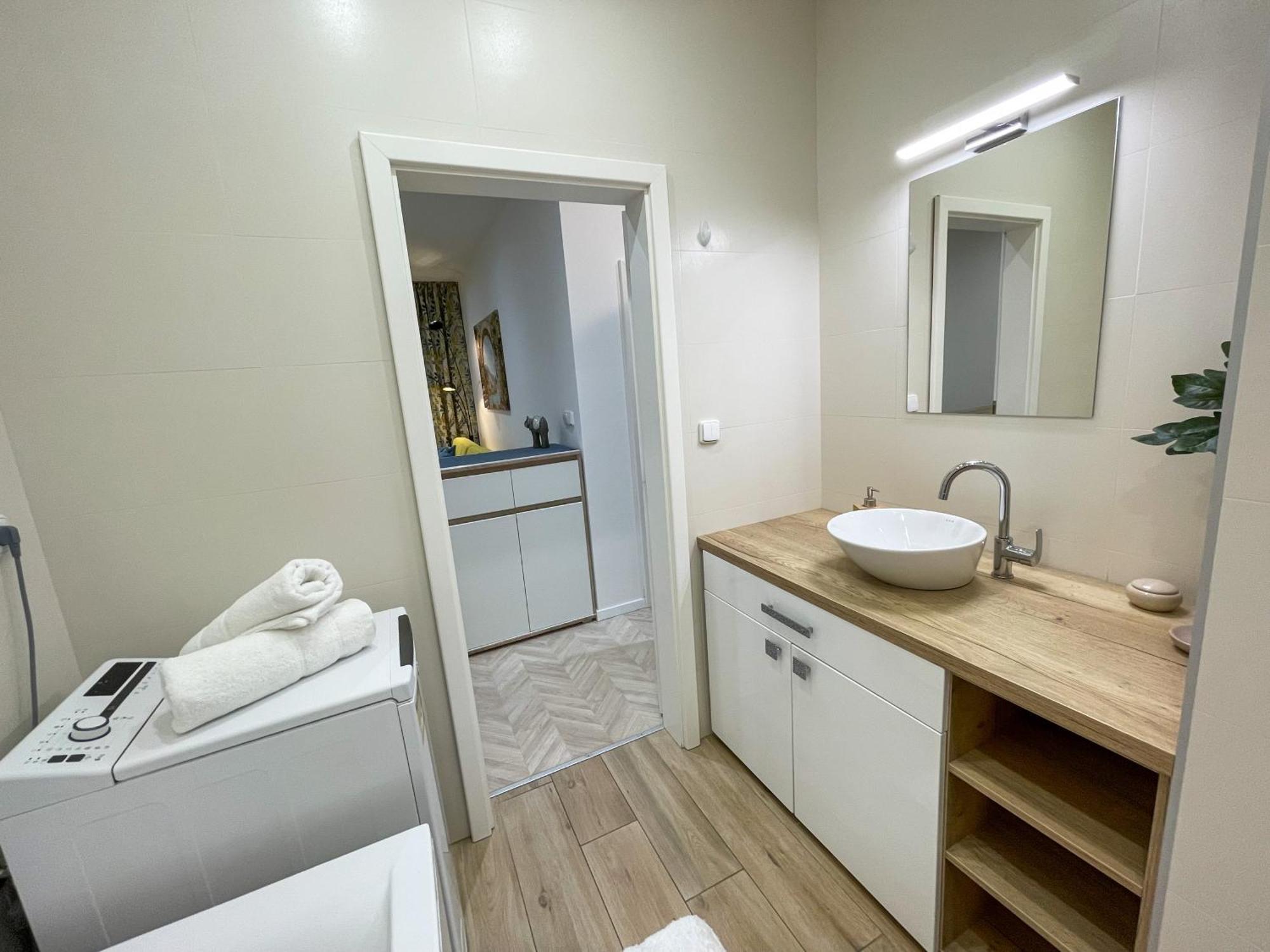 Luxury City Retreat With Terrace Kosice Luaran gambar