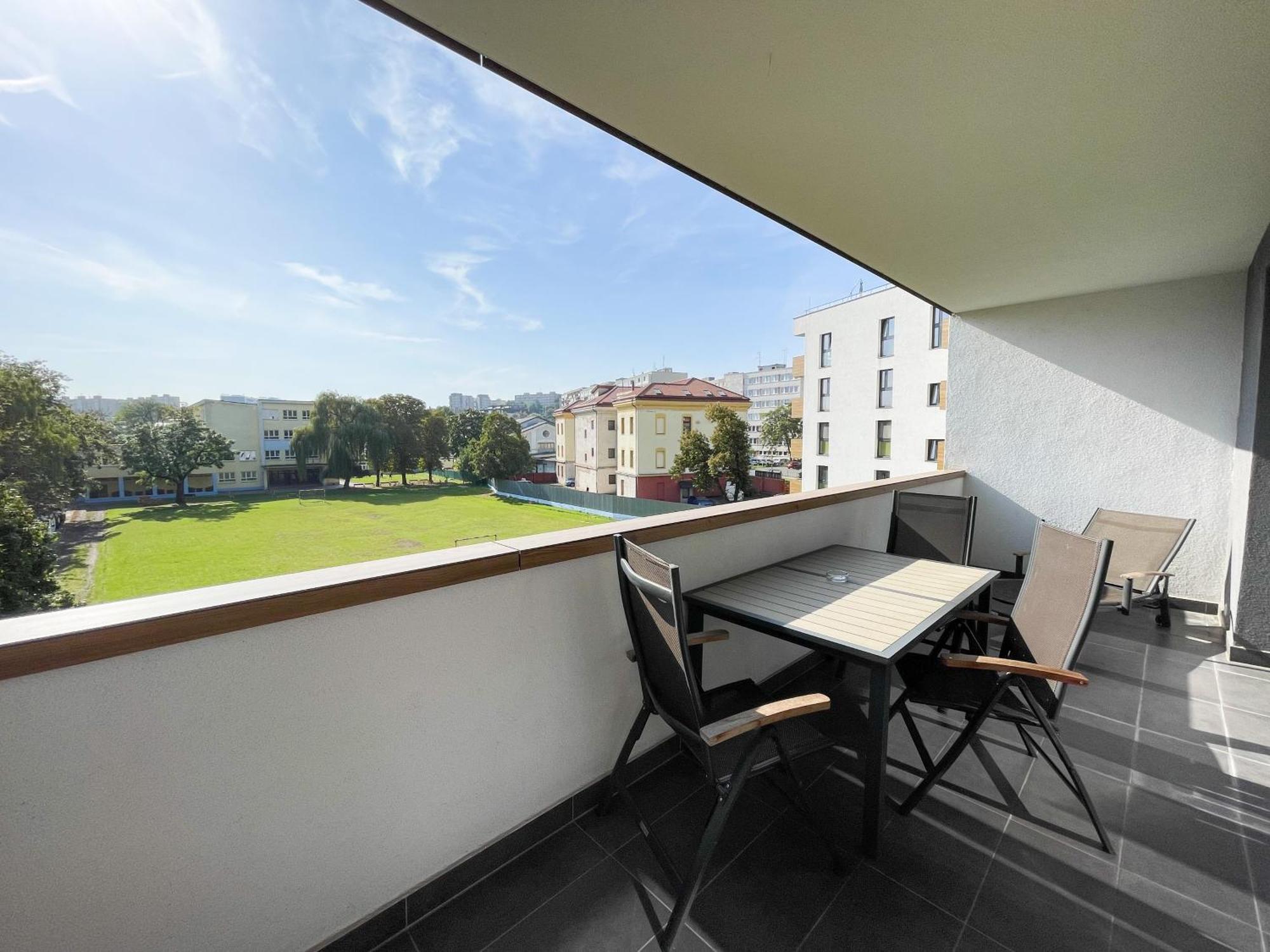 Luxury City Retreat With Terrace Kosice Luaran gambar