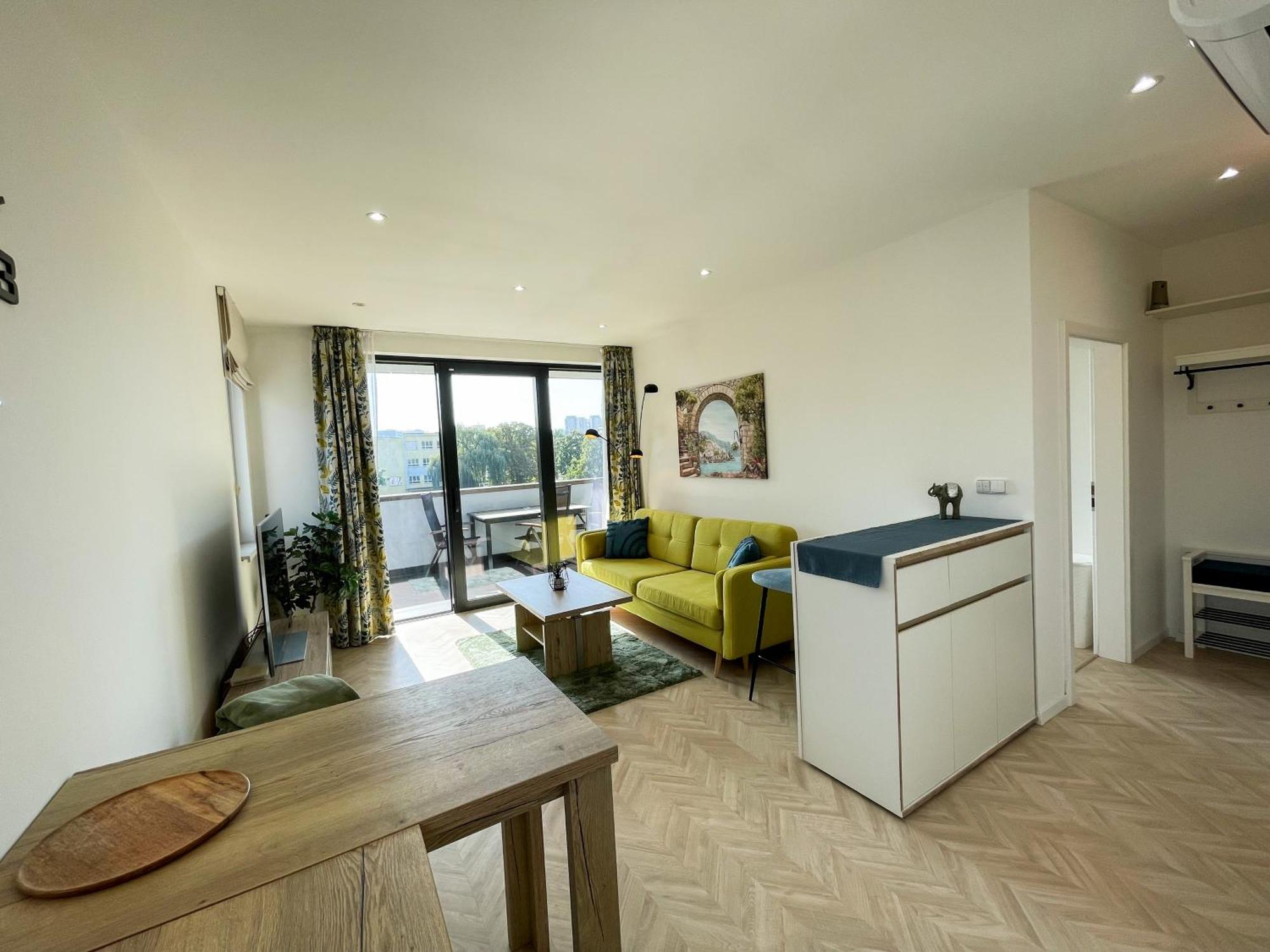Luxury City Retreat With Terrace Kosice Luaran gambar